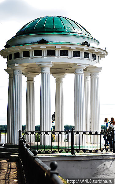 «Беседка Некрасова» находится на Волжской набережной