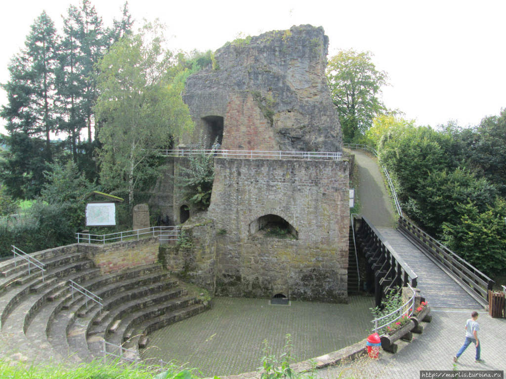 Замок Фалькенштайн / Burg Falkemstein