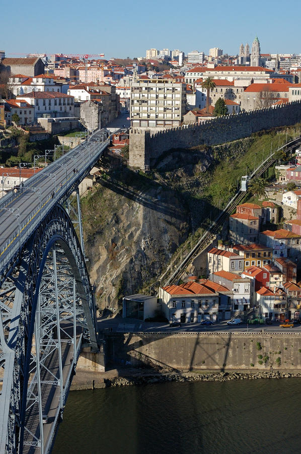 Португальское Рождество. Мосты и тоннели Порту Порту, Португалия