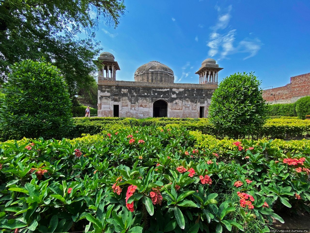 Мавзолей Дай Анги Лахор, Пакистан