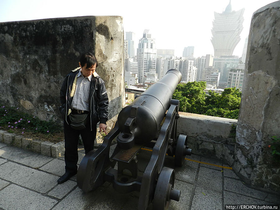 Гонконг + Макао + Гонконг.  Ч-23.  Горная крепость Полуостров Макао, Макао