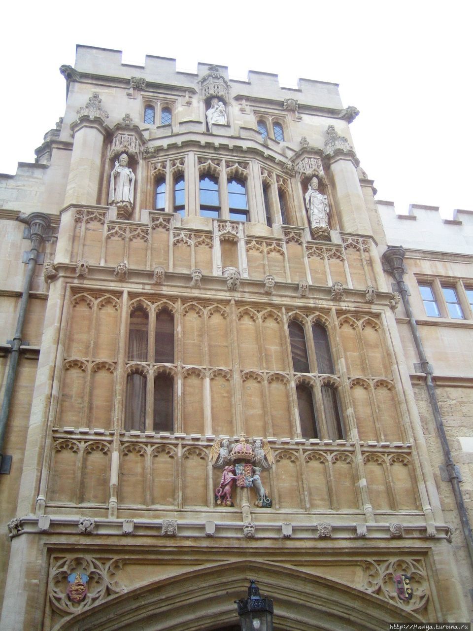 Здание Brasenose College, Oxford/Брасенос колледж в Оксфорде
