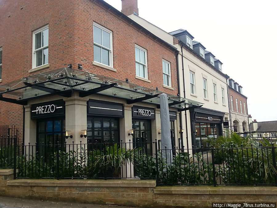 Прогулка по центру Кеттеринга Кеттеринг, Великобритания