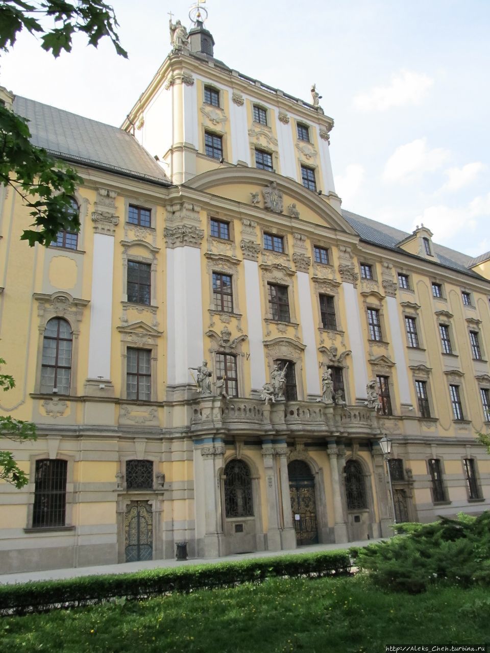 Здание Вроцлавского Университета Вроцлав, Польша