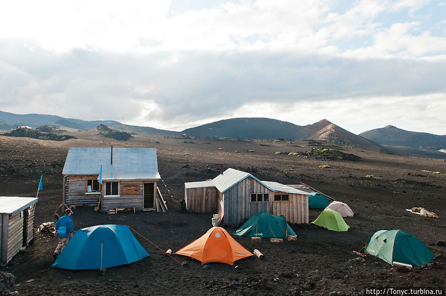 Наши палатки на базе