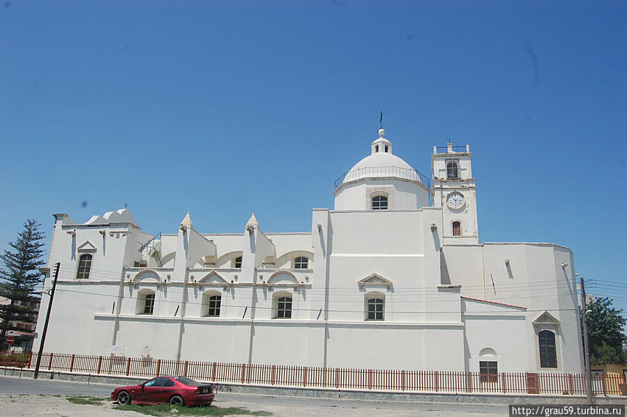 Католическая церковь Санта Терра Ларнака, Кипр