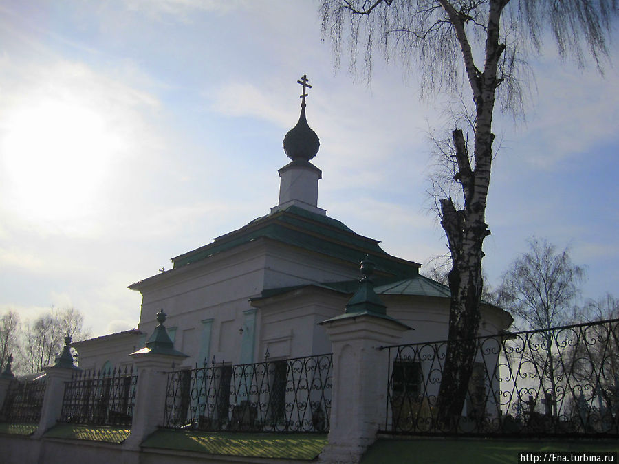 Храм Живоначальной Троицы Ярославль, Россия