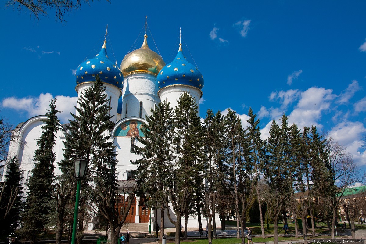 Свято-Троицкая Сергиева Лавра. Общие планы Сергиев Посад, Россия