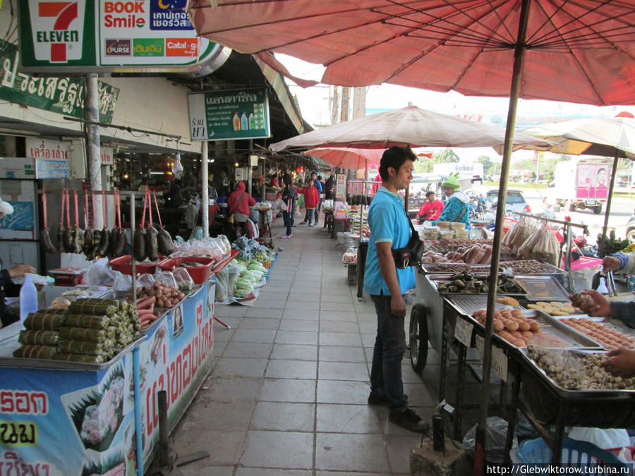 Market Нонг-Буа-Лам-Пху, Таиланд
