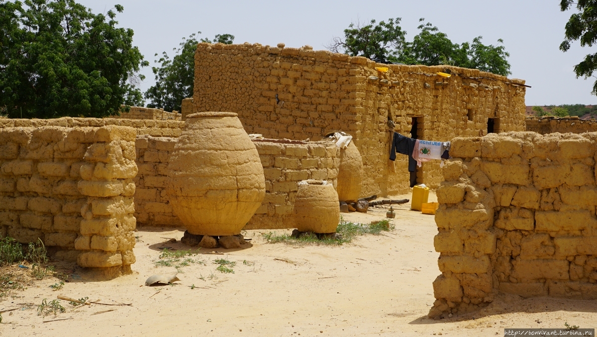 Типичный двор в Нигере Нигер