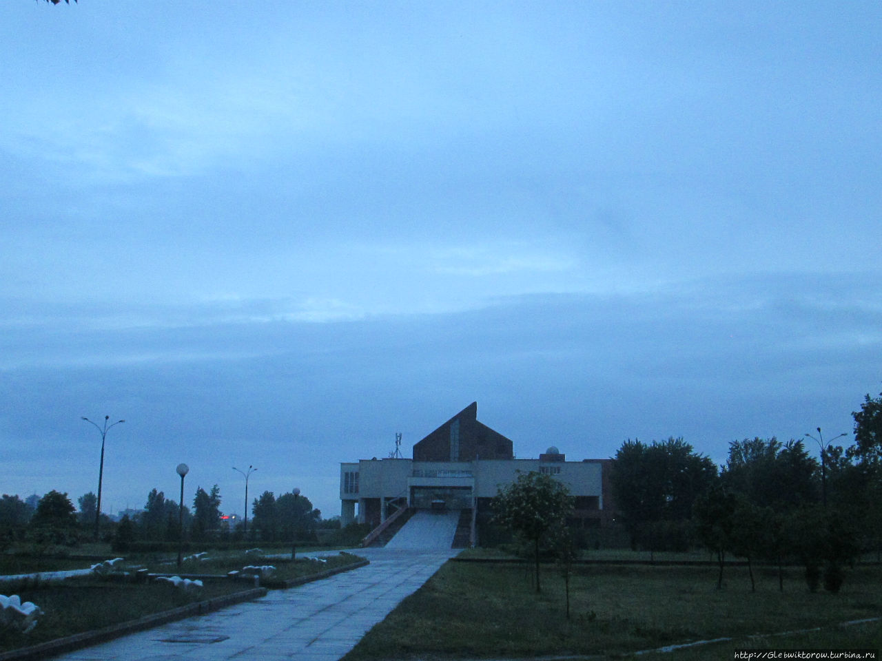 Прогулка по Бресту во время дождя Брест, Беларусь