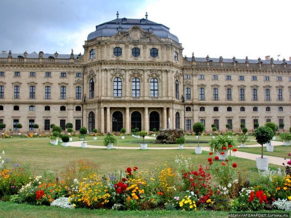 епископский дворец великий устюг. дворец резиденция в вюрцбурге в германии. резиденция епископа. клагенфурт-ам-вёртерзе. дворец леопольдскрон в зальцбурге фото.