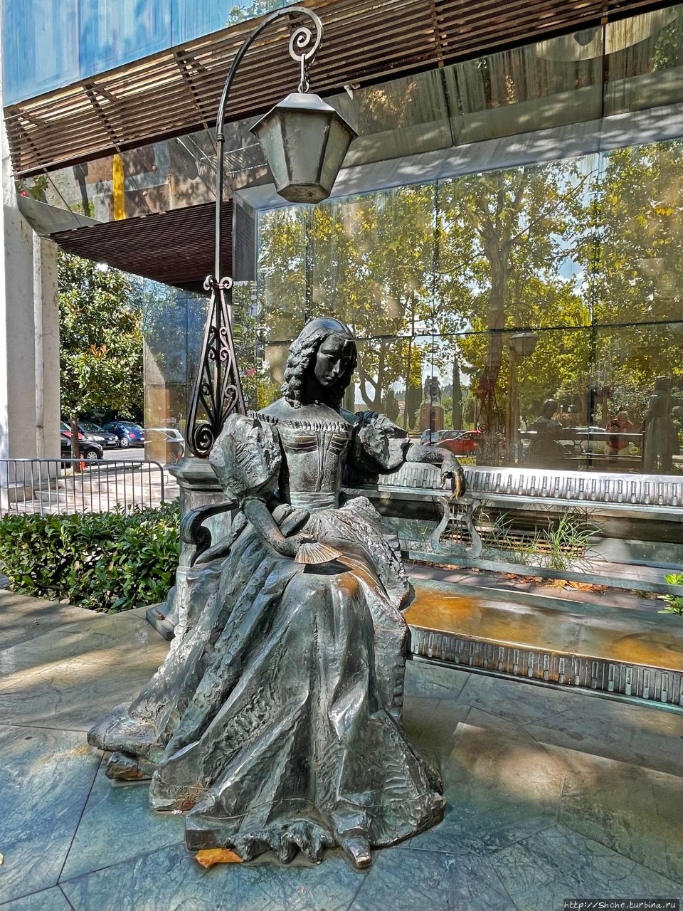 Памятник Александру Пушкину и Наталье Гончаровой Подгорица, Черногория
