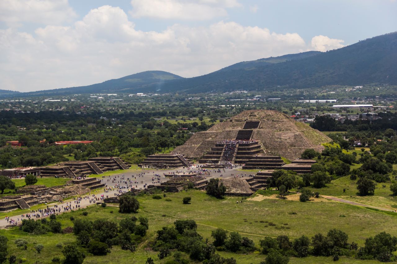 Теотиуакан. Пирамида Луны Теотиуакан пре-испанский город тольтеков, Мексика
