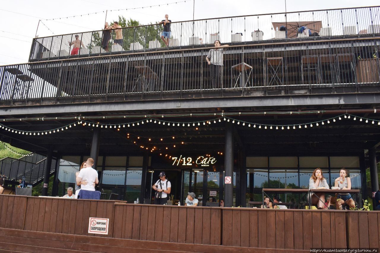 Диалог российского пенсионера и советского студента