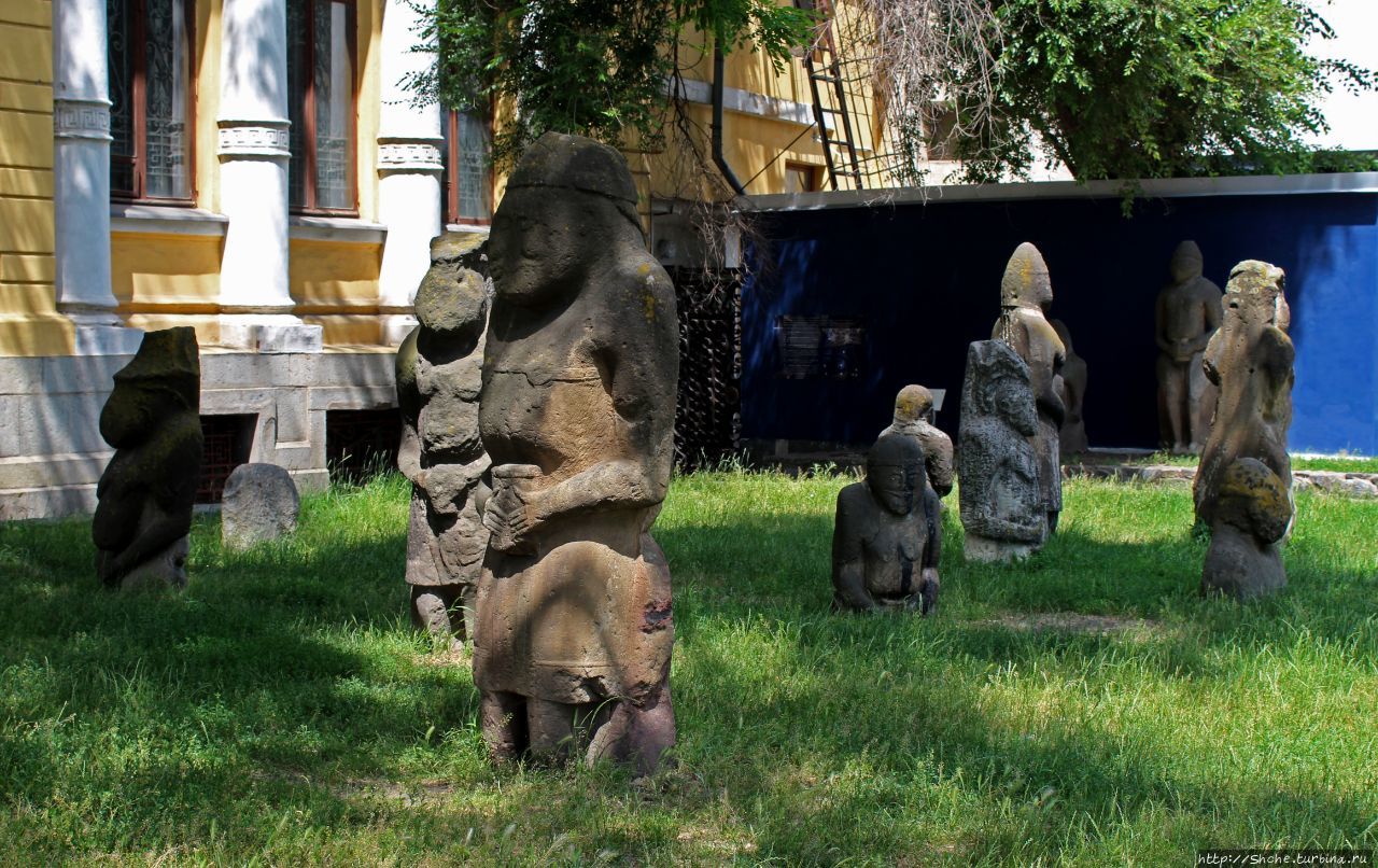 Исторический музей в Днепре. Коллекция каменной пластики