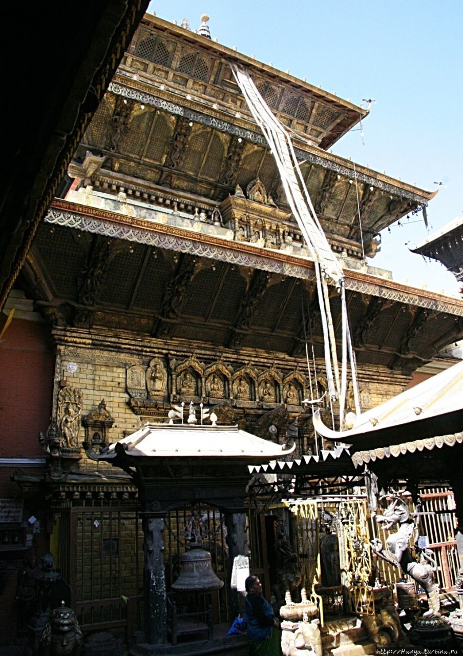 Золотой храм. Из интернета Патан (Лалитпур), Непал