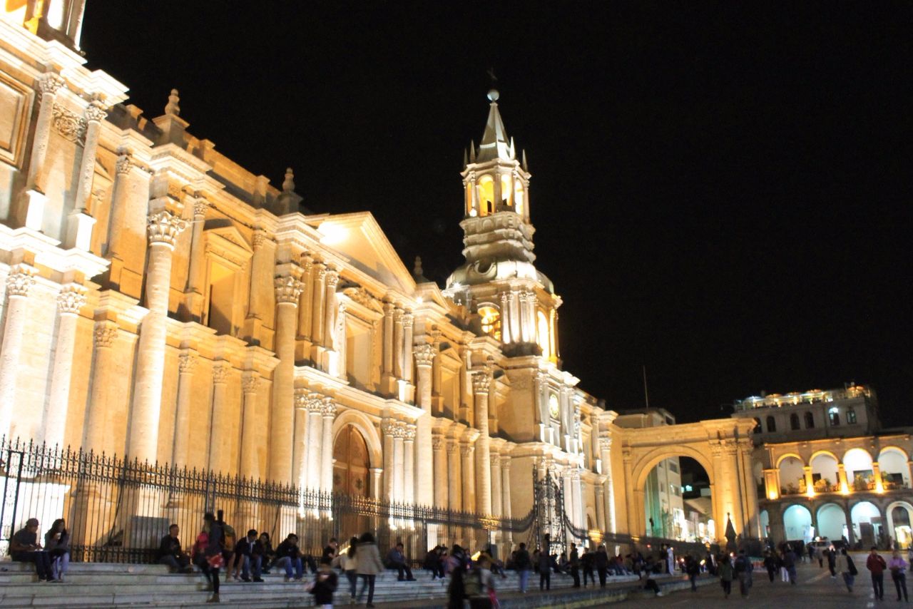 Кафедральный собор Арекипы / Basílica Catedral de Arequipa