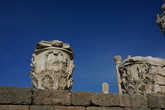 Детали  храма   Траяна.