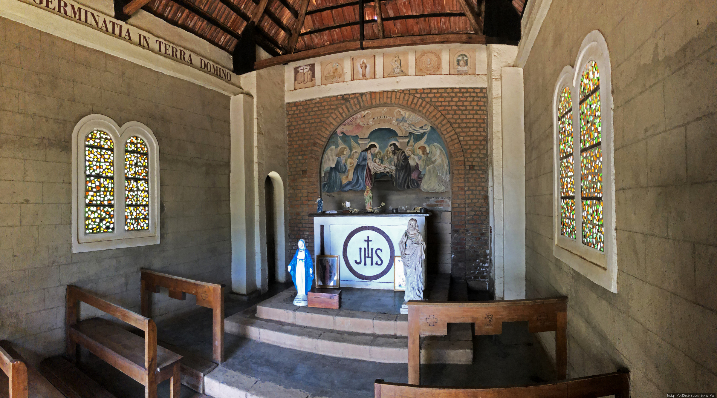 Самая маленькая церковь Кении, как наследие Второй мировой