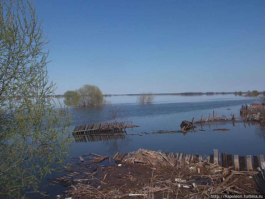 На нашем костре — лучшие люди села Рязань, Россия