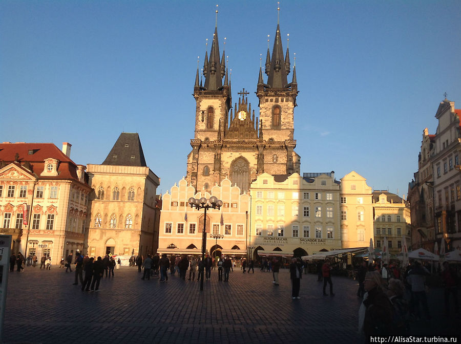 На главной площади Прага, Чехия