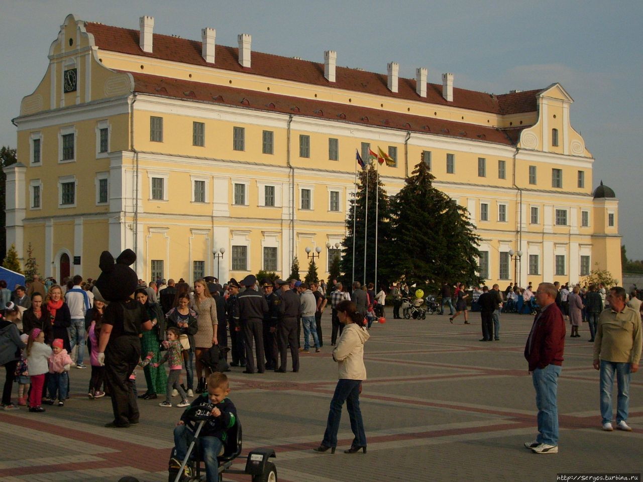 день города на гл. площади Пинска Беларусь