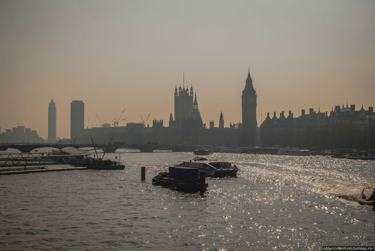 Через мосты Лондон, Великобритания