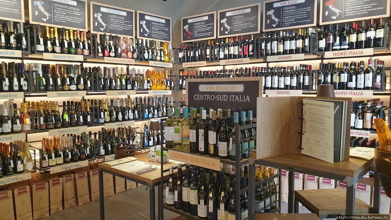 НОВЫЙ ресторан открылся в Риме НА ПЬЯЦЦА БАРБЕРИНИ Рим, Италия НОВЫЙ ресторан открылся в Риме НА ПЬЯЦЦА БАРБЕРИНИ Рим, Италия