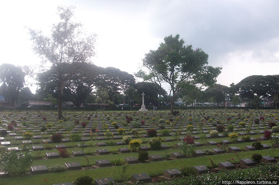 Военное кладбище Канчанабури, Таиланд