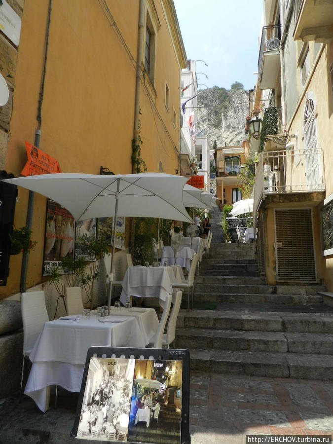 Самый красивый курортный город Сицилии Таормина, Италия