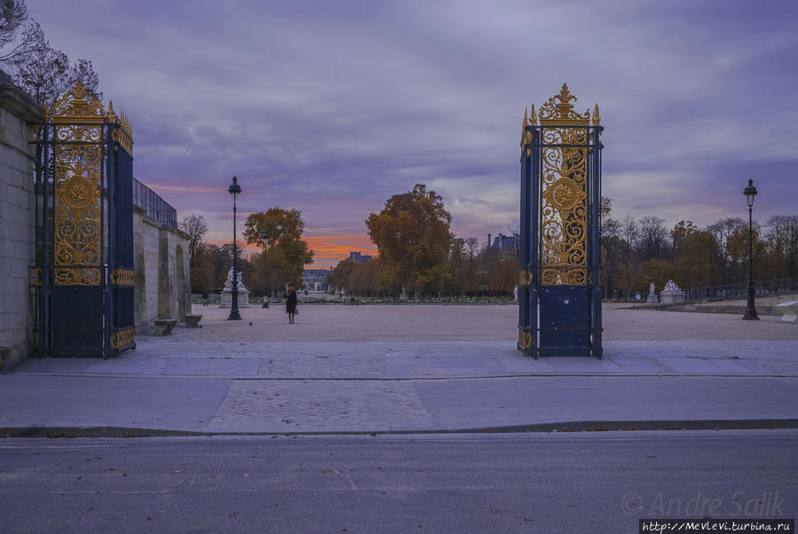 На рассвете Париж, Франция