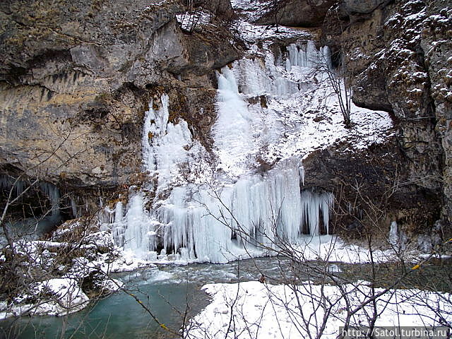 Ледопад в Чегемском ущелье Майкоп, Россия