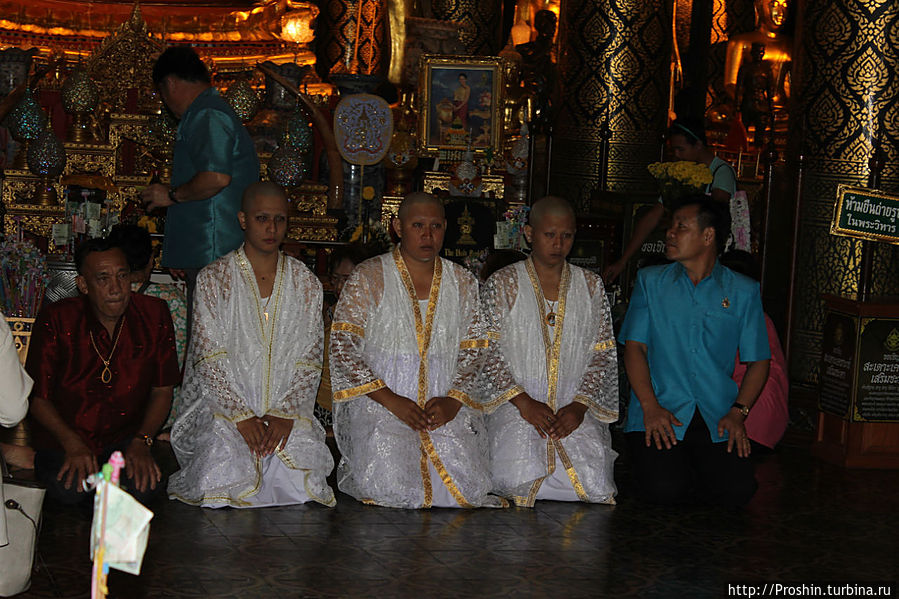 Пхитсанулок, 4-й день, Wat Sri Rattana Mahathat Пхитсанулок, Таиланд