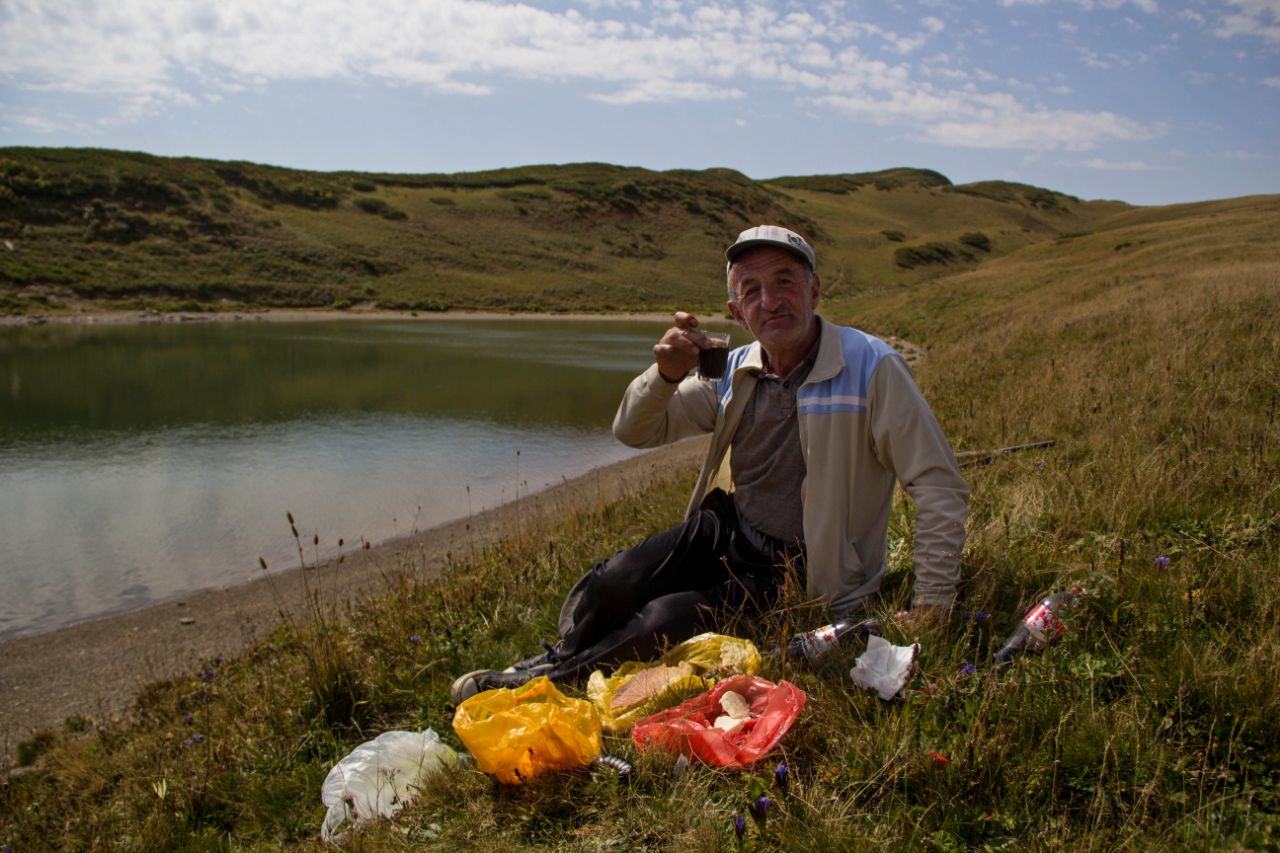 Озеро в горах Сасаши, Грузия