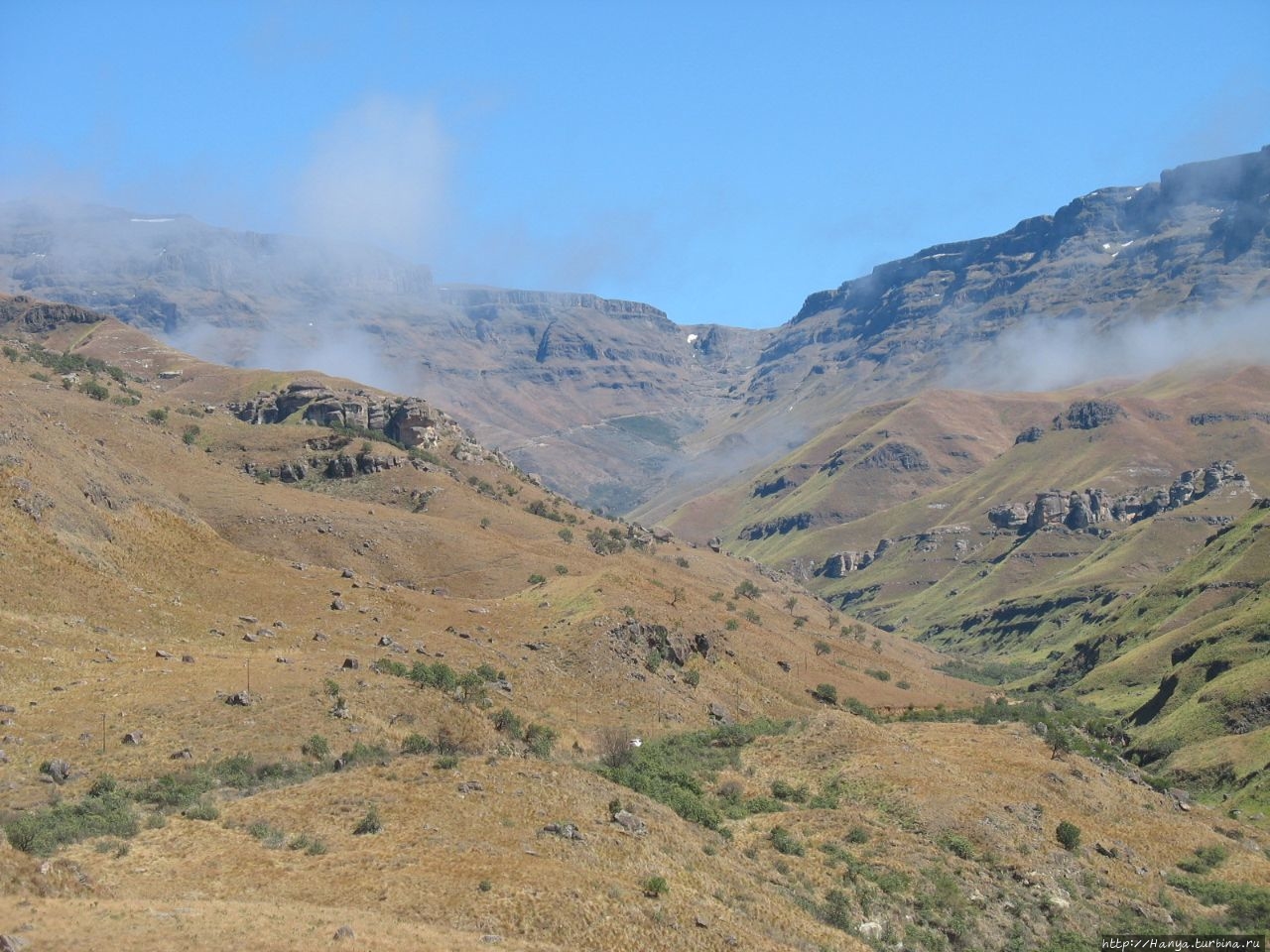 Парк uKhahlamba Drakensberg Park Малоти-Дракенсберг Национальный Парк, ЮАР