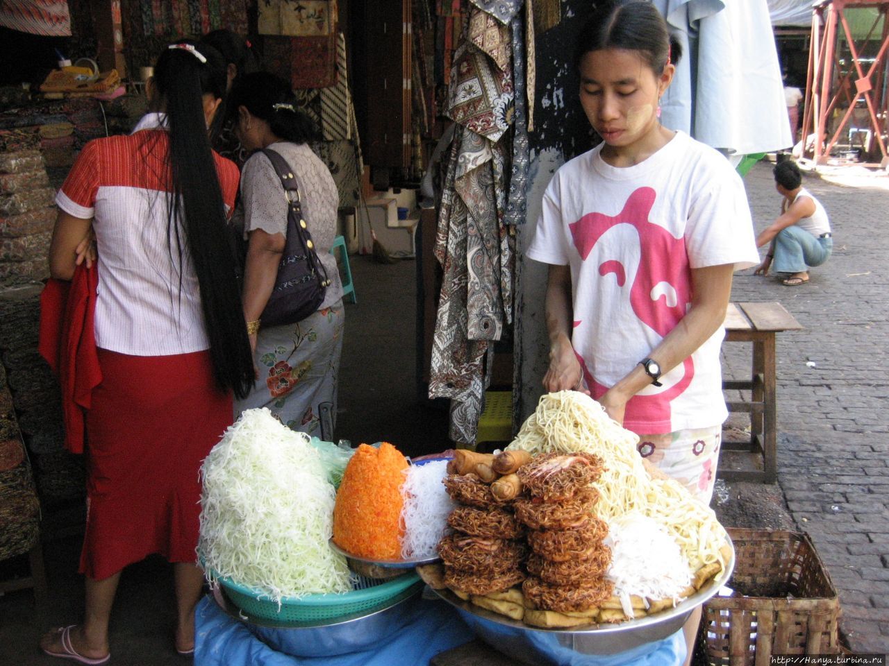 Шоппинг в Янгуне Янгон, Мьянма