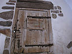 Старинная дверь:)