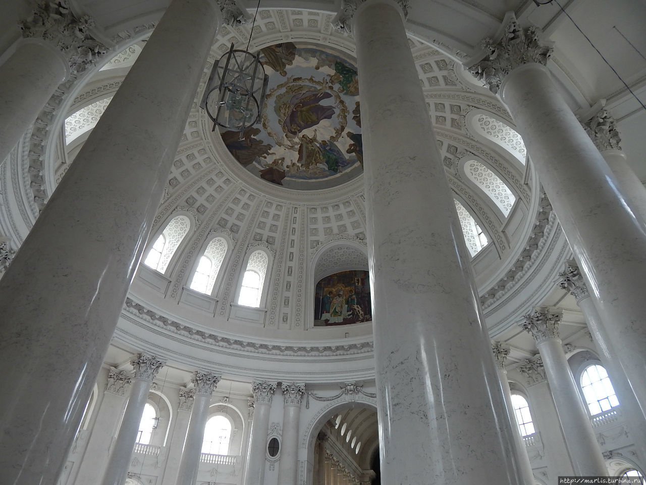36-метровый купол сбора  Санкт-Блазиен Санкт-Блазиен, Германия