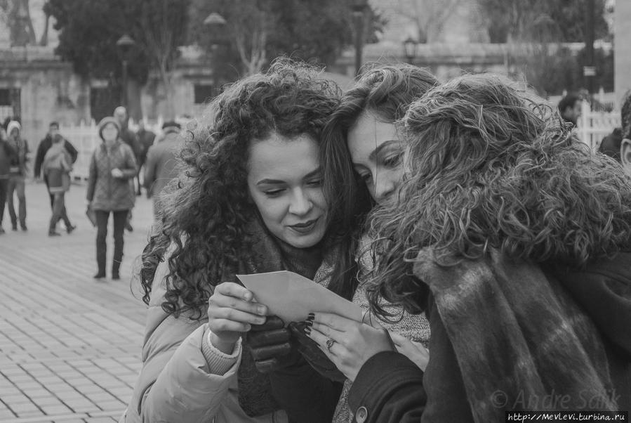 В Голубой Мечети Стамбул, Турция