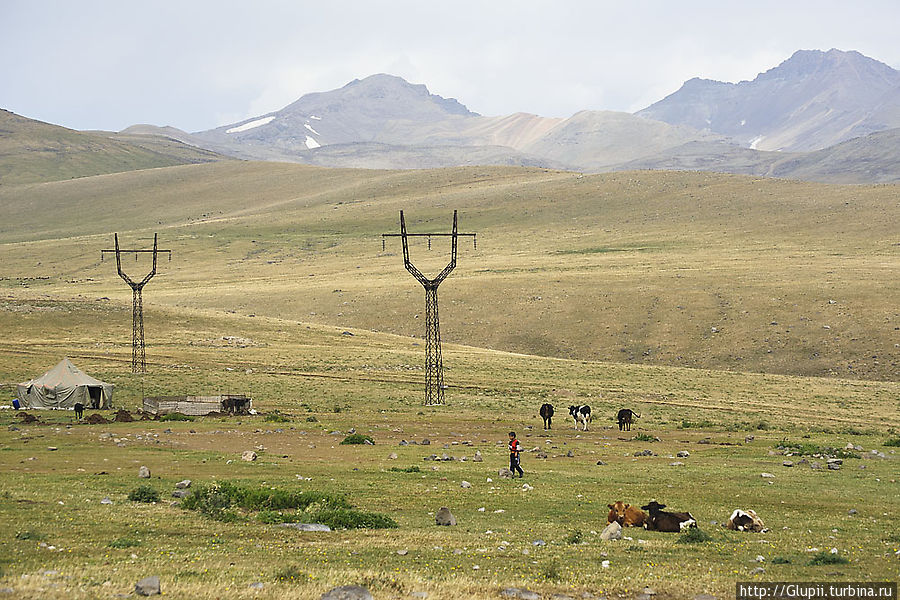 Поездка на Арагац Арагац гора (4095м), Армения