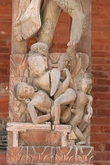 Резные детали распорок храма Джаган Нараян. Из интернета