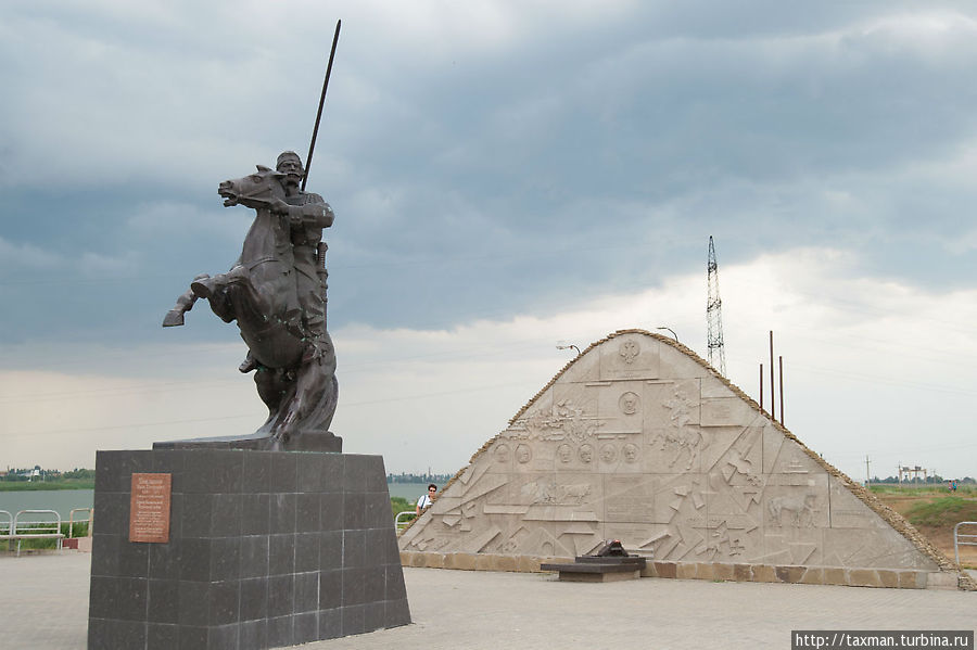 Набережная залива Волгодонск, Россия