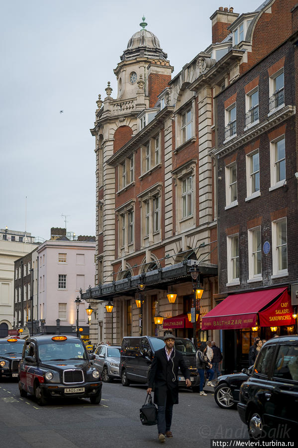 Синий час. CITY OF WESTMINSTER Лондон, Великобритания