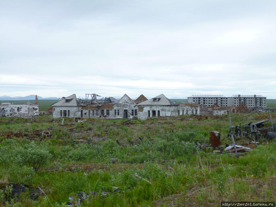 В долине Мертвецов Хальмер-Ю, Россия