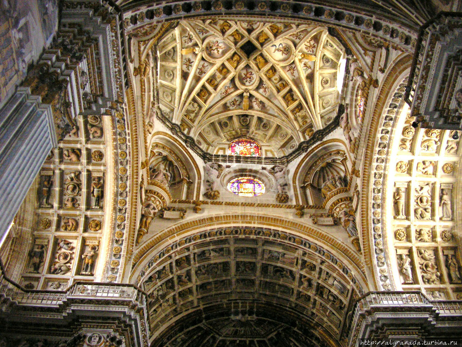 монастырь св Иеронима Гранада, Испания