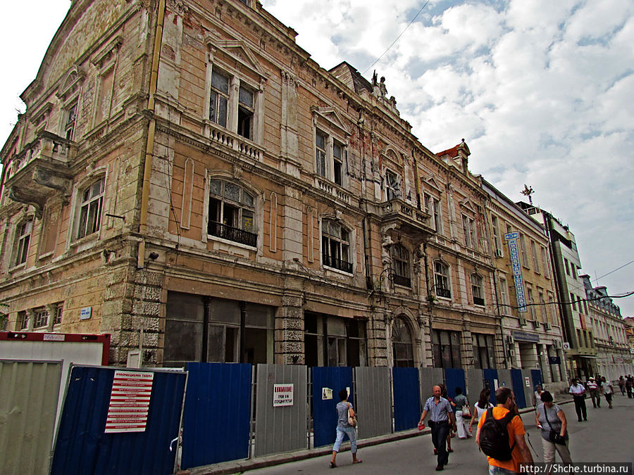 не всем домам повезло с реставрацией Русе, Болгария