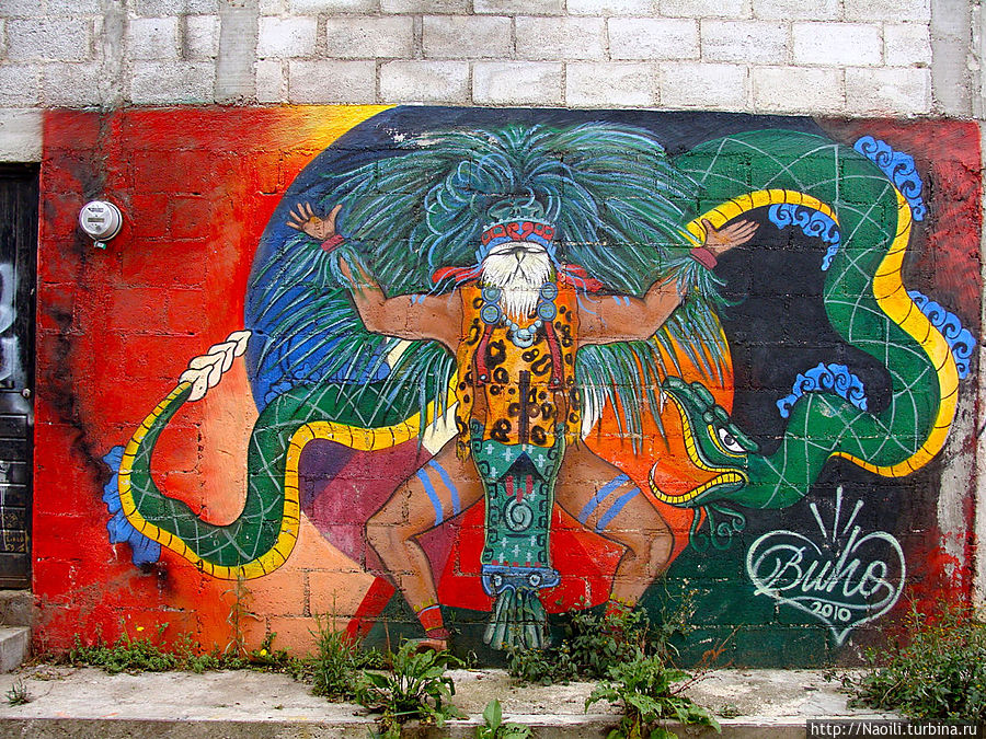 Рисунки на стенах Сан-Кристобаль-де-Лас-Касас, Мексика
