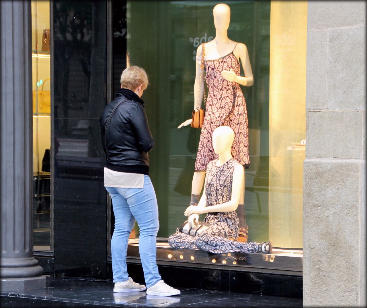 Пластмассовые люди