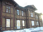 Вот такими домами были застроены рабочие окраины столицы Российской империи